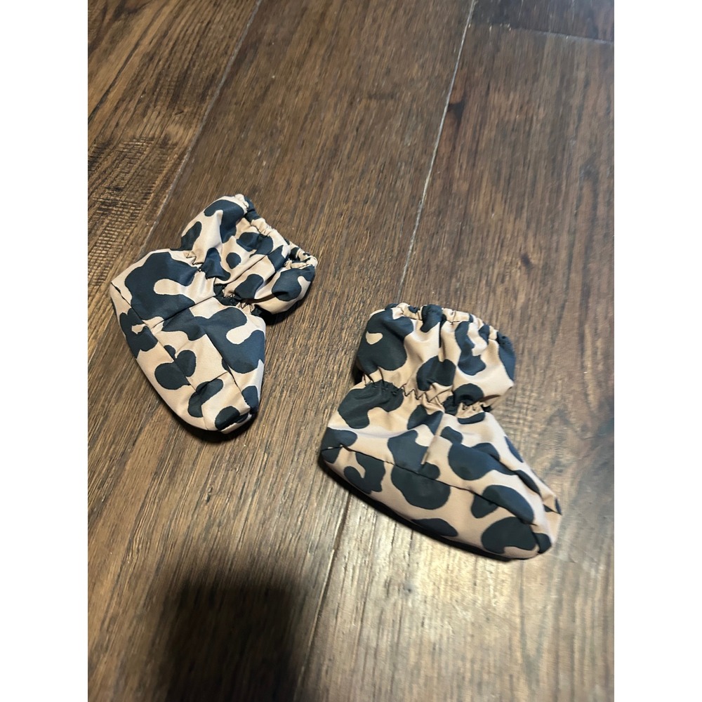 HM Baby Leopard Print Padded Booties Tan Black Animal Print Soft Sole 1-2.5 US